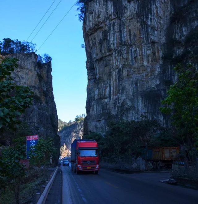 中国最牛的文案高手，一首诗火一处景...| 中国自驾地理